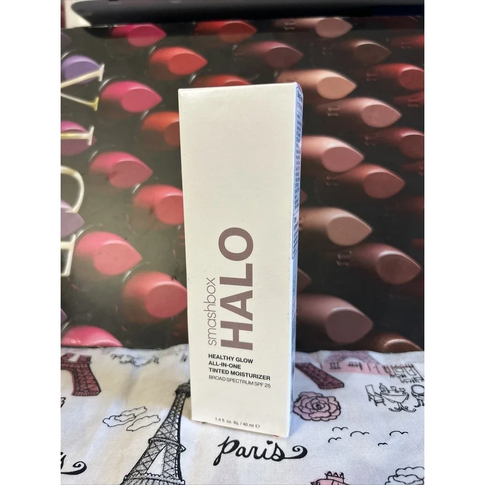 SMASHBOX ~ HALO HEALTHY GLOW ALL IN ONE TINTED MOISTURIZER ~~BOXED Dark Warm